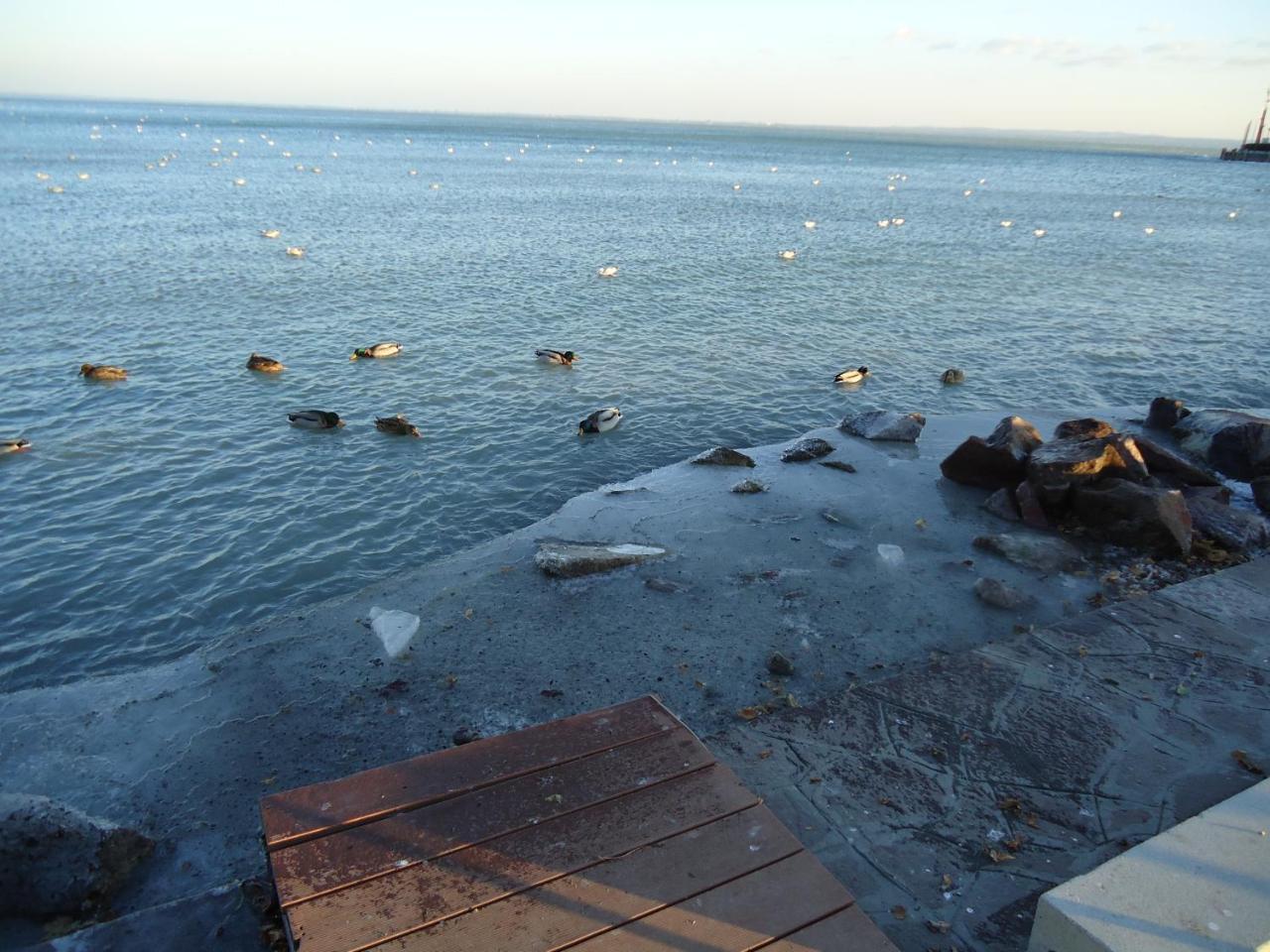 Kek Laguna Vendeghaz Balatonfüred Exterior foto